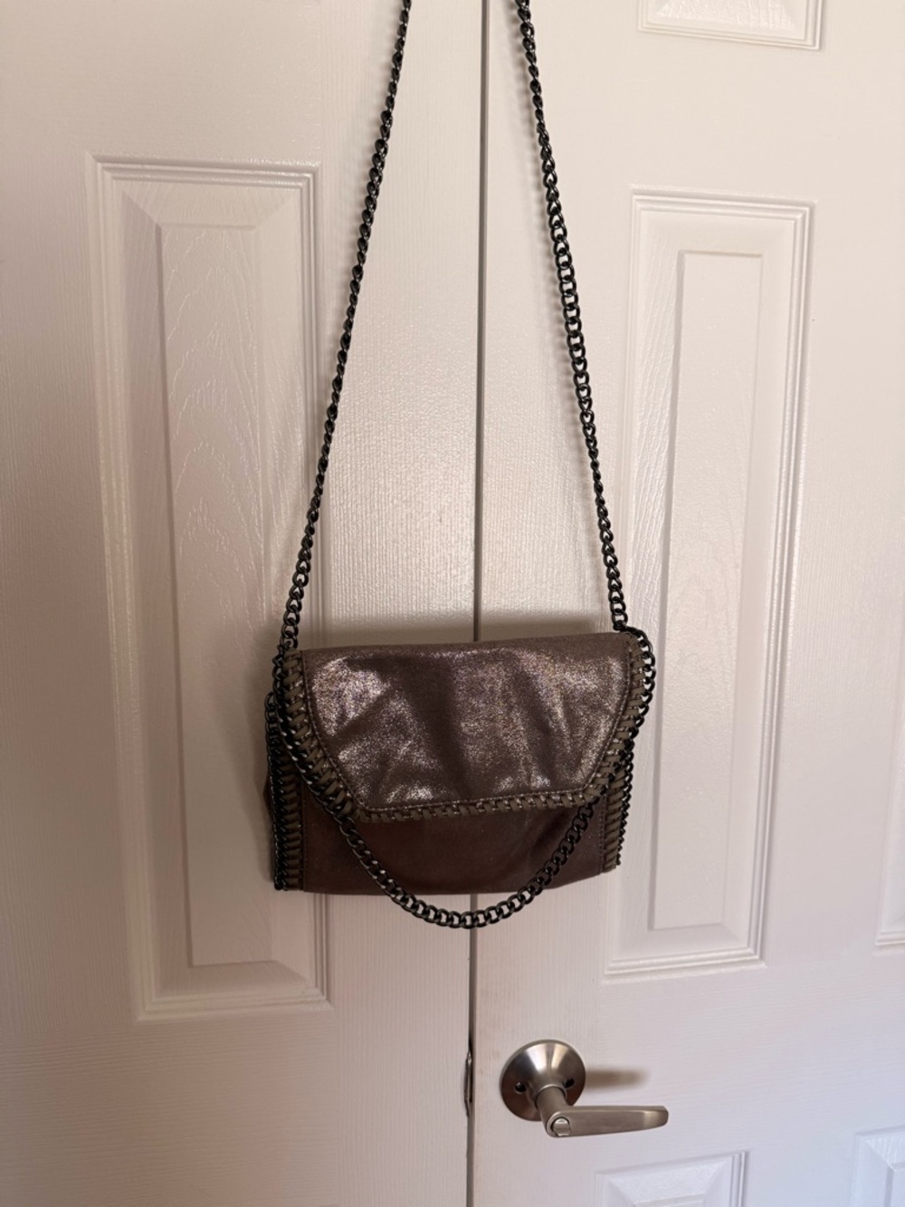 Metallic silver Chain-Trim Crossbody Bag